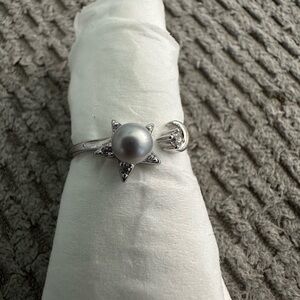 Silver Pearl Star Ring